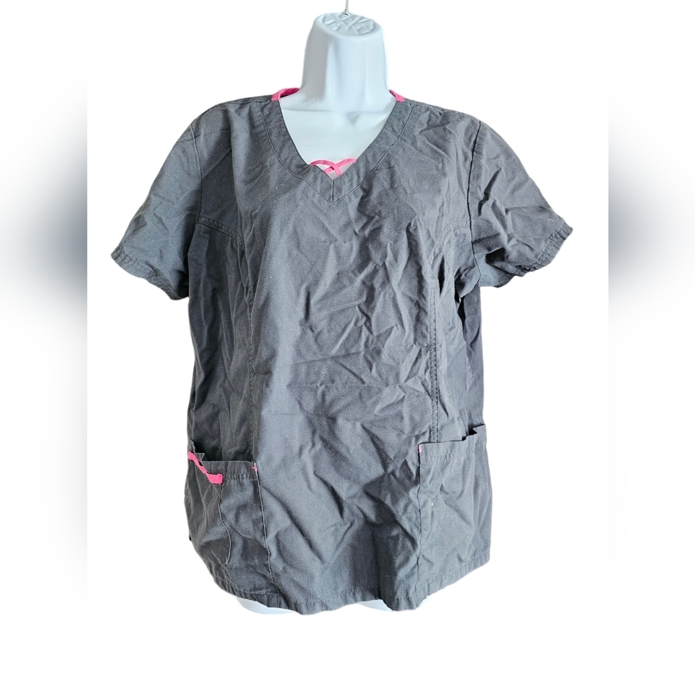 Buttersoft gray and pink size large scrub top 3 pockets gently used